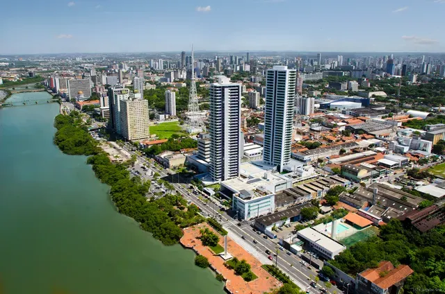 Edf. Jardins da Aurora (4 Quartos) Recife.