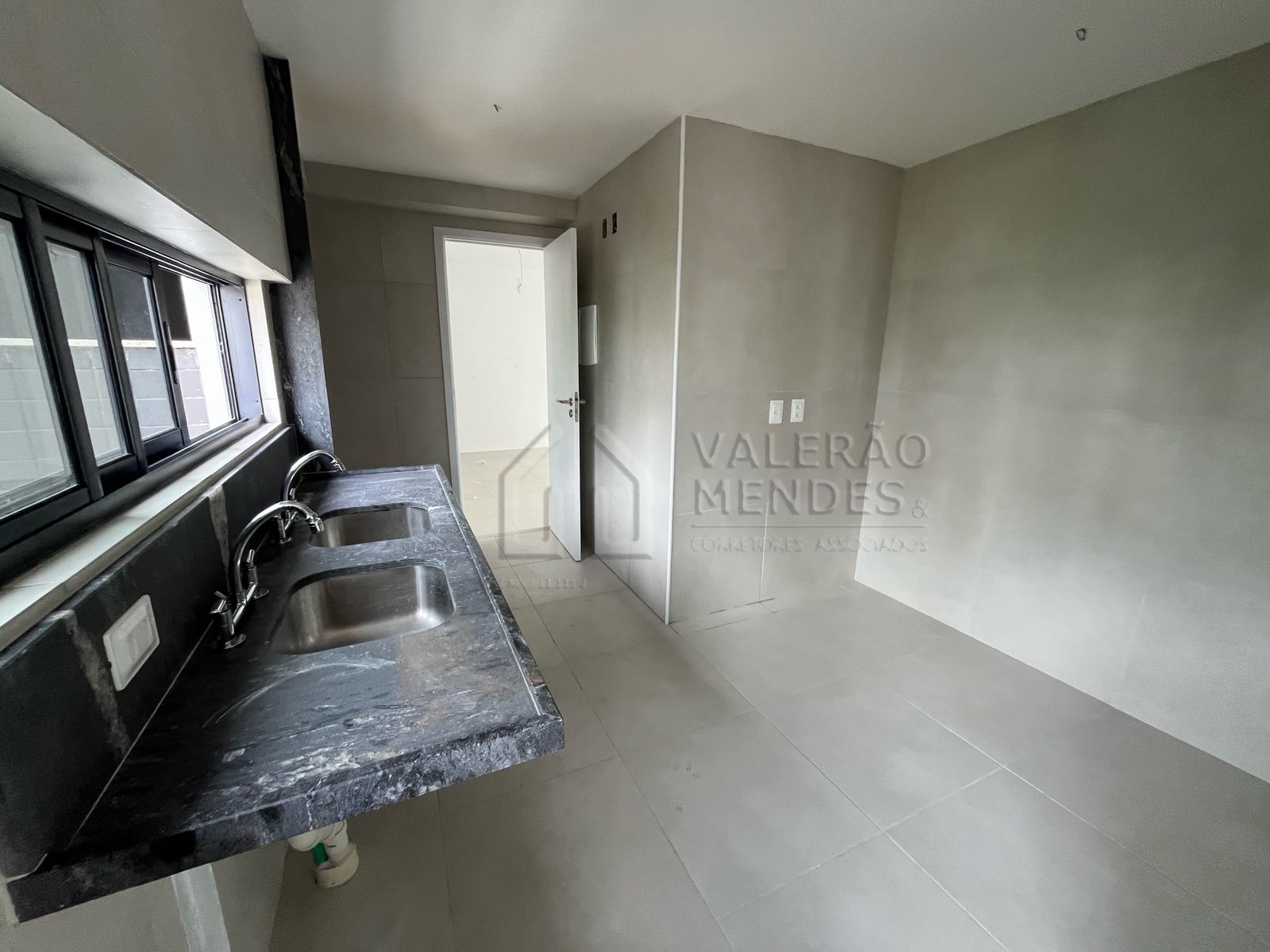 NOVO Edf. Engenho Capibaribe (2 Quartos) Torre.