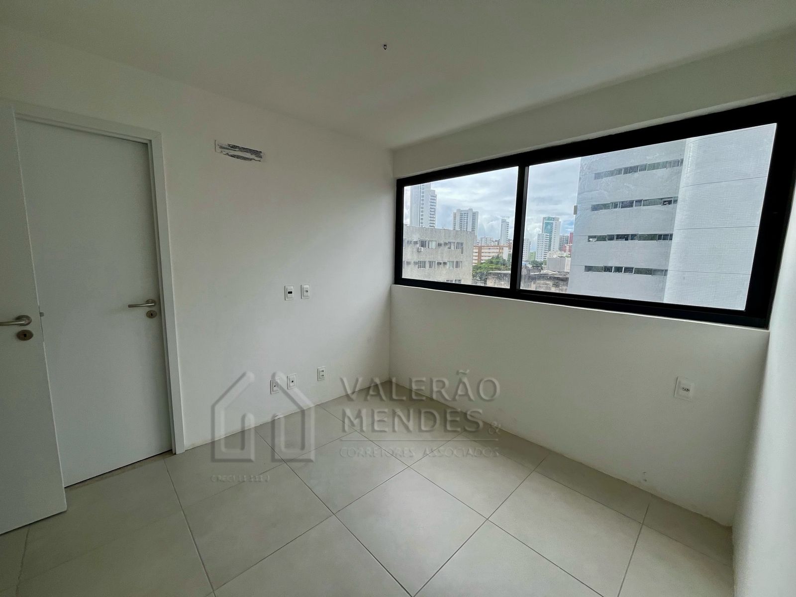 NOVO Edf. Engenho Capibaribe (2 Quartos) Torre.