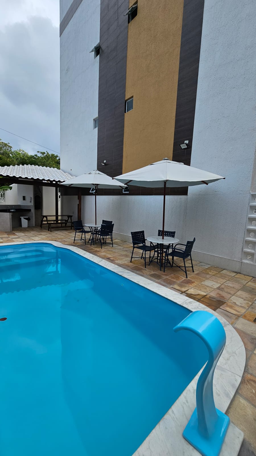 RESIDENCIAL PRAÇA 10