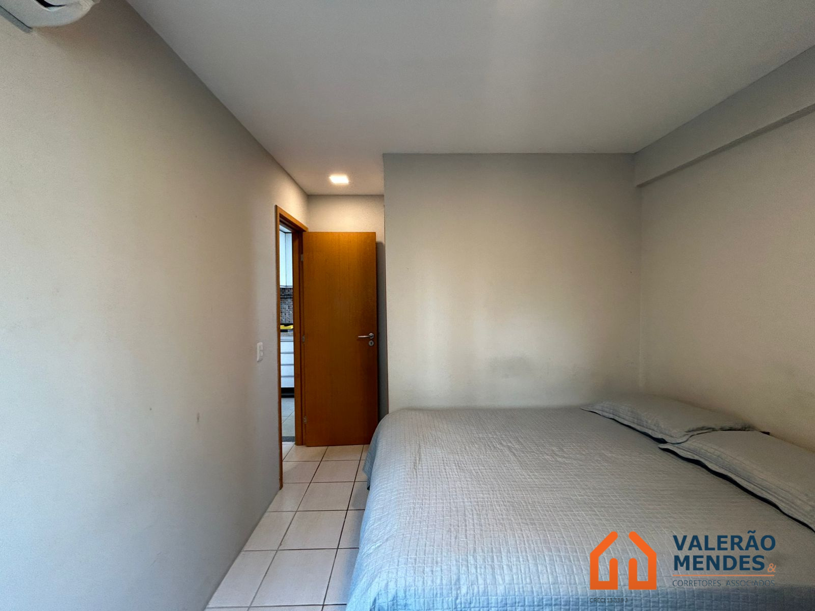 Pedra Real (Mobiliado)