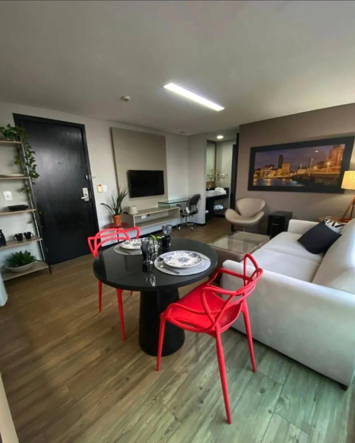 PONTES  HOME STAY
